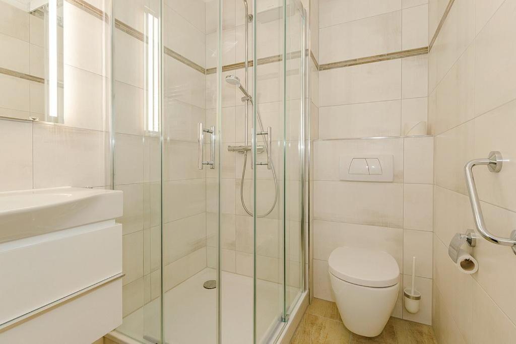 Apartmenthaus Atlantik Apartmenthaus Atlantik 302 Ostseebad Kühlungsborn エクステリア 写真